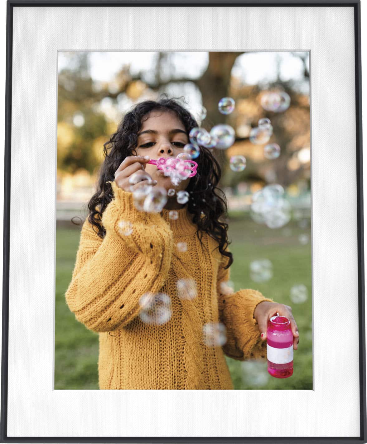 Aura Home - Walden 15" Digital WiFi Frame - Matted Ink product image
